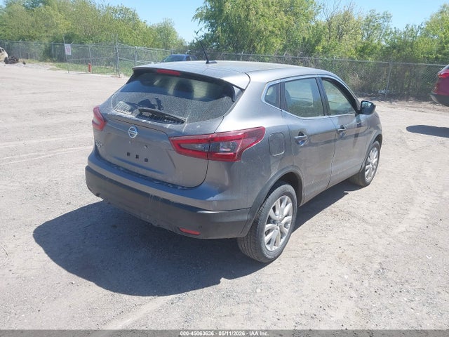 JN1BJ1AV5MW303285 Nissan Rogue Sport S Fwd Xtronic Cvt