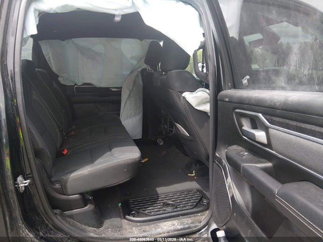 45063640 :رقم المزاد ، 1C6SRFFT3MN726339 vin ، 2021 Ram 1500 Big Horn  4x4 5'7 Box مزاد بيع