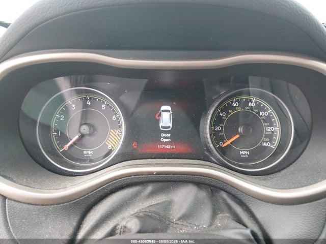 2015 Jeep Cherokee Limited მანქანა იყიდება აუქციონზე, vin: 1C4PJMDB5FW633999, აუქციონის ნომერი: 45063645