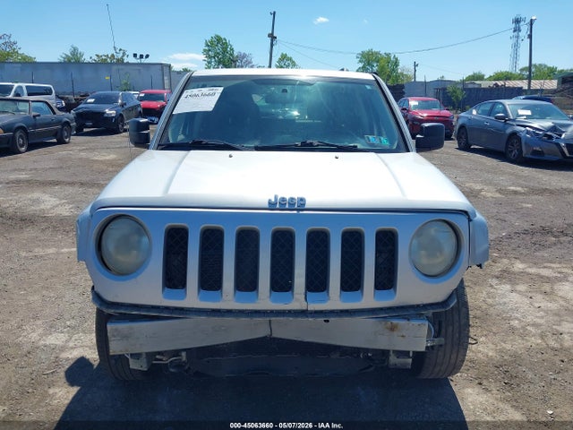 Продажа на аукционе авто 2011 Jeep Patriot 70th Anniversary, vin: 1J4NF4GB3BD165324, номер лота: 45063660
