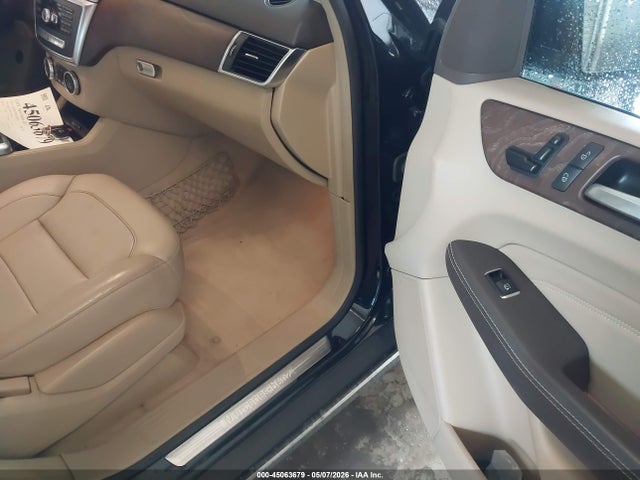 Продажа на аукционе авто 2015 Mercedes-benz Ml 350, vin: 4JGDA5JBXFA593568, номер лота: 45063679