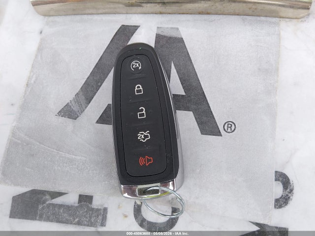 Продажа на аукционе авто 2017 Ford Escape Titanium, vin: 1FMCU0J91HUB59012, номер лота: 45063688