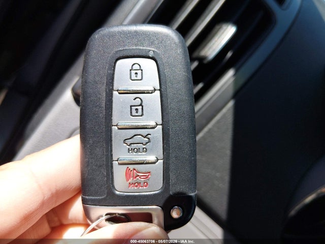 Hyundai SONATA HYBRID 2014 KMHEC4A48EA116503 Image 11