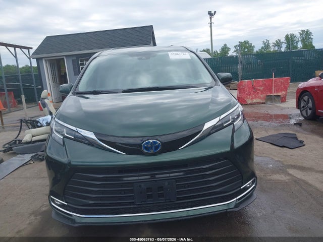 2021 Toyota Sienna Xle მანქანა იყიდება აუქციონზე, vin: 5TDYRKEC7MS074509, აუქციონის ნომერი: 45063763