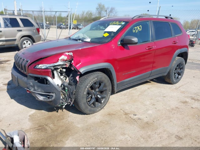 45063767 :رقم المزاد ، 1C4PJMBBXHW635107 vin ، 2017 Jeep Cherokee Trailhawk 4x4 مزاد بيع
