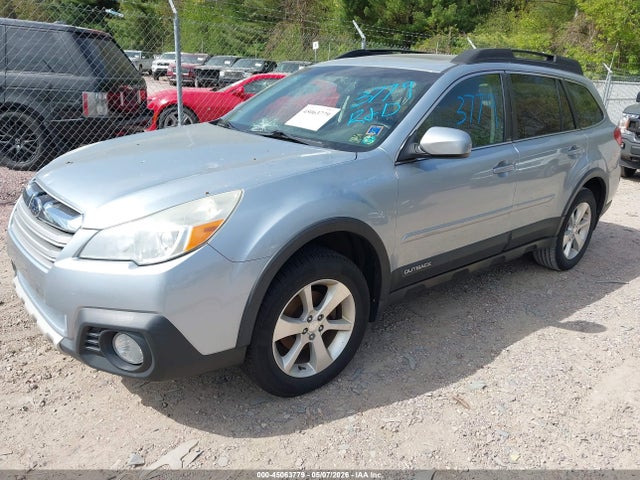 Продаж на аукціоні авто 2014 Subaru Outback 2.5i Limited, vin: 4S4BRBLC1E3215971, номер лоту: 45063779