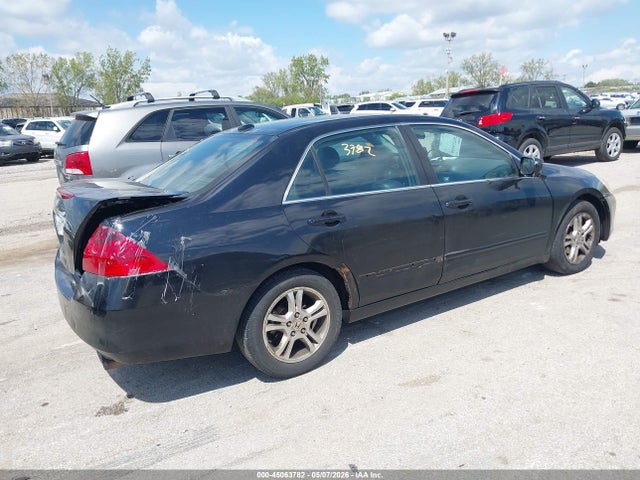 Продаж на аукціоні авто 2007 Honda Accord 2.4 Ex, vin: 1HGCM56817A132072, номер лоту: 45063782