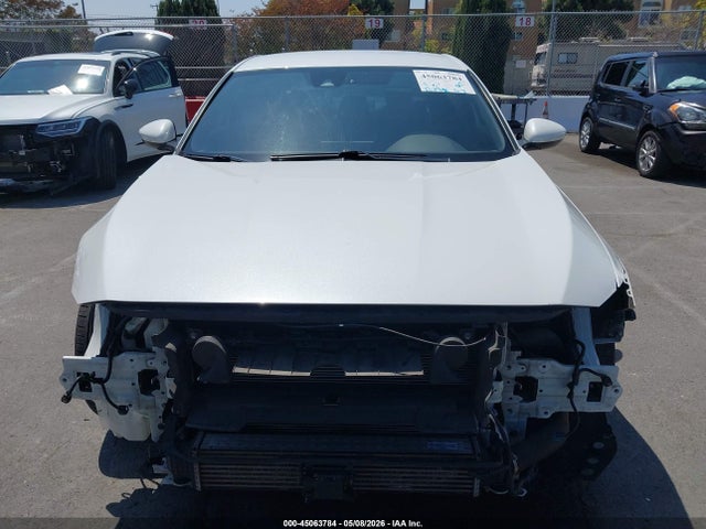1HGCV1F32KA016477 Honda Accord Sport