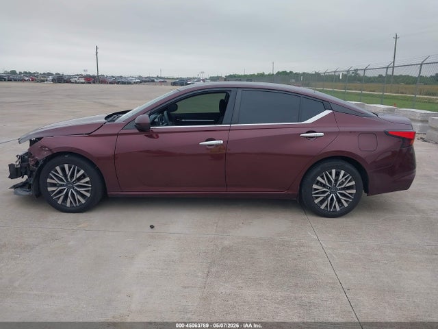 1N4BL4DV8PN375702 Nissan Altima Sv Fwd