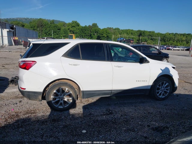 Продажа на аукционе авто 2018 Chevrolet Equinox Ls, vin: 2GNAXHEV2J6214605, номер лота: 45063793