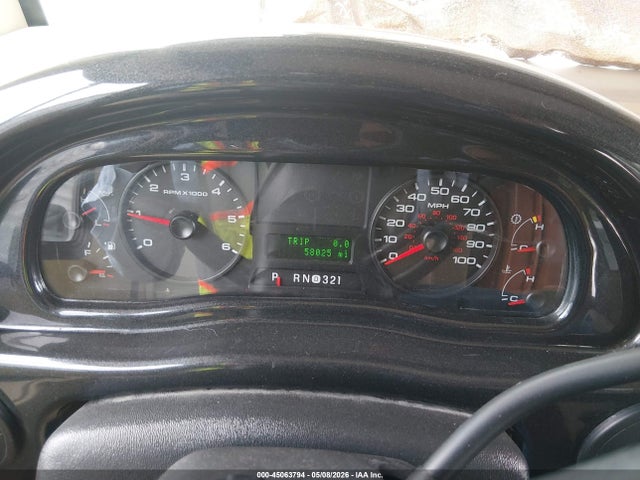 45063794 :رقم المزاد ، 1F64F5DY2B0A07387 vin ، 2011 Ford F53 مزاد بيع