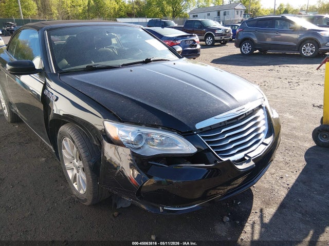 45063816 :رقم المزاد ، 1C3BC2EBXBN542805 vin ، 2011 Chrysler 200 Touring مزاد بيع