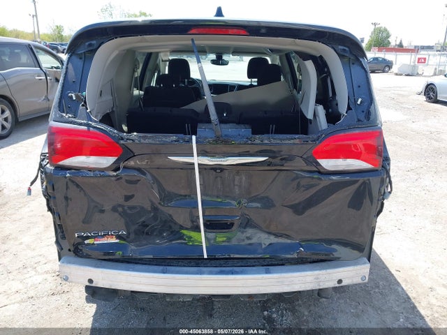 Продажа на аукционе авто 2017 Chrysler Pacifica Touring, vin: 2C4RC1DG7HR516949, номер лота: 45063858