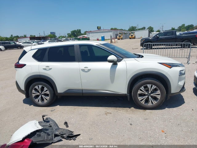 45063861 :رقم المزاد ، 5N1BT3BA9PC738858 vin ، 2023 Nissan Rogue Sv Fwd مزاد بيع