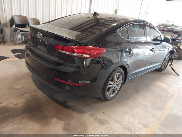 Продаж на аукціоні авто 2018 Hyundai Elantra Sel, vin: 5NPD84LF5JH326625, номер лоту: 45063873