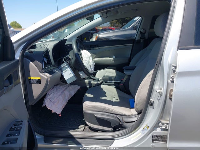 2017 Hyundai Elantra Se მანქანა იყიდება აუქციონზე, vin: 5NPD74LF3HH171490, აუქციონის ნომერი: 45063883