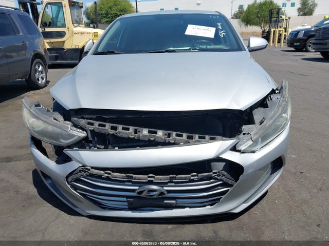 2017 Hyundai Elantra Se მანქანა იყიდება აუქციონზე, vin: 5NPD74LF3HH171490, აუქციონის ნომერი: 45063883