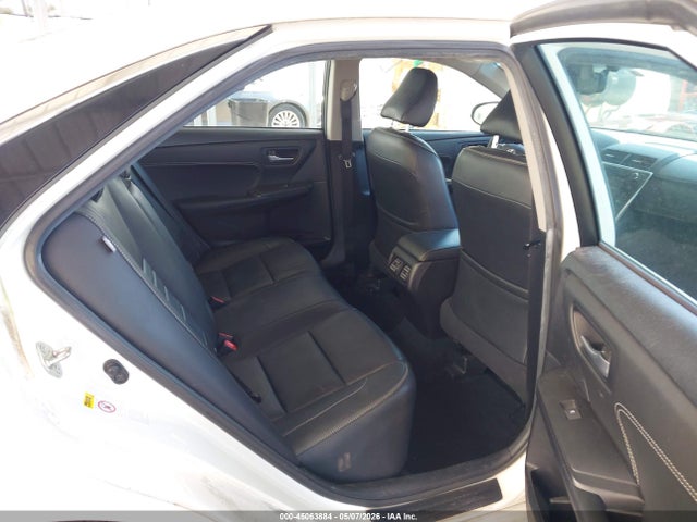 45063884 :رقم المزاد ، 4T1BF1FK5FU882141 vin ، 2015 Toyota Camry Xle مزاد بيع