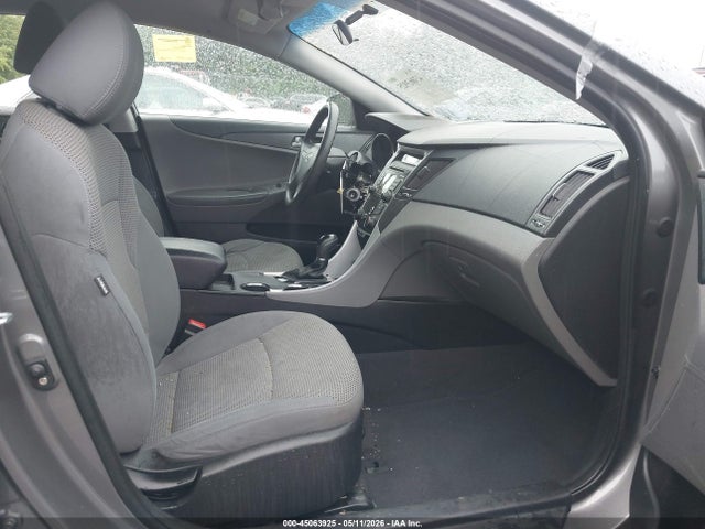 Auction sale of the 2011 Hyundai Sonata Gls, vin: 5NPEB4AC6BH092012, lot number: 45063925