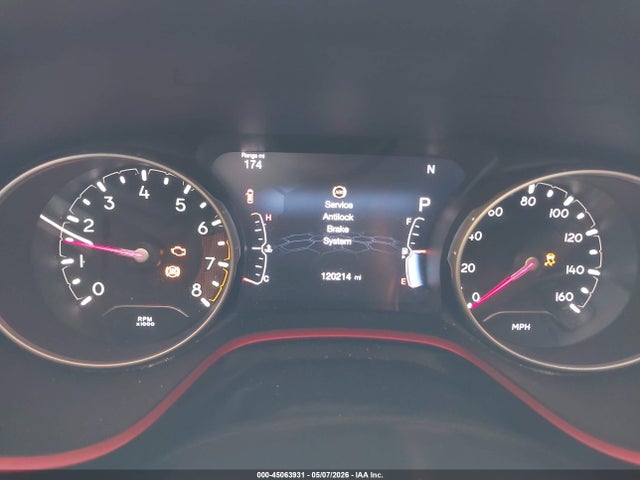 45063931 :رقم المزاد ، 3C4NJDDB2JT482609 vin ، 2018 Jeep Compass Trailhawk 4x4 مزاد بيع