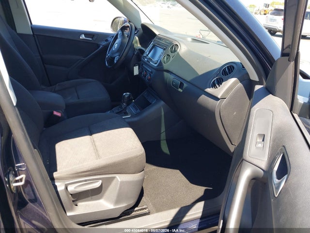 45064016 :رقم المزاد ، WVGAV7AX3FW607344 vin ، 2015 Volkswagen Tiguan S مزاد بيع