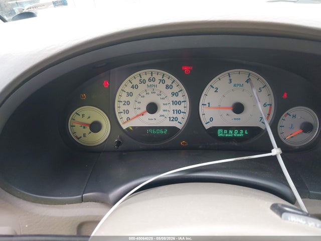 2006 Chrysler Town & Country Touring მანქანა იყიდება აუქციონზე, vin: 2A4GP54L96R861357, აუქციონის ნომერი: 45064025
