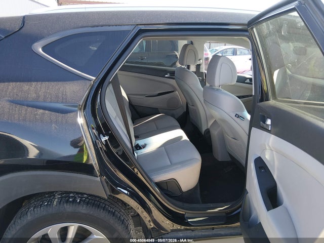 Продажа на аукционе авто 2018 Hyundai Tucson Sel, vin: KM8J3CA45JU696892, номер лота: 45064049