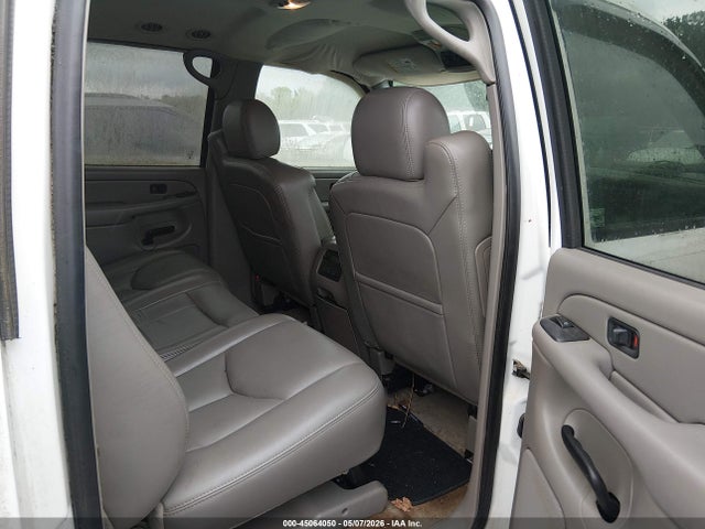 2006 Chevrolet Suburban 1500 Ls მანქანა იყიდება აუქციონზე, vin: 1GNFK16Z46J130874, აუქციონის ნომერი: 45064050