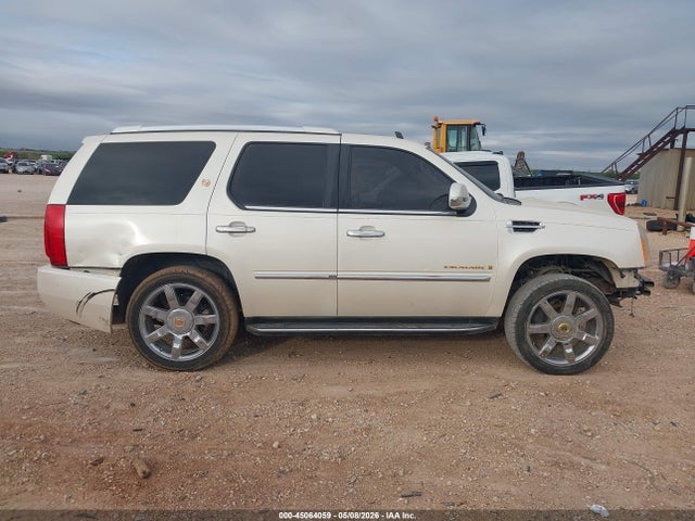 45064059 :رقم المزاد ، 1GYFC23299R105438 vin ، 2009 Cadillac Escalade Standard مزاد بيع