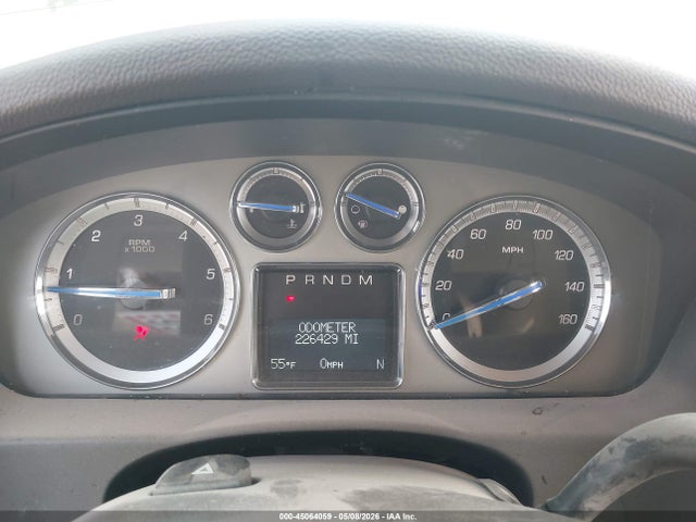 45064059 :رقم المزاد ، 1GYFC23299R105438 vin ، 2009 Cadillac Escalade Standard مزاد بيع