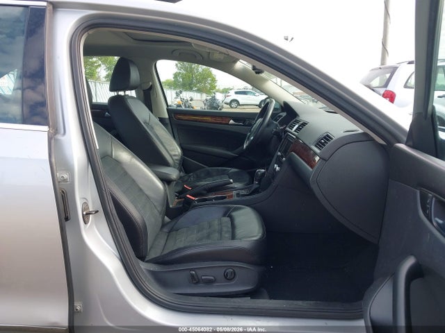Aukcja sprzedaży 2013 Volkswagen Passat 2.5l Sel Premium, vin: 1VWCH7A36DC059305, numer aukcji: 45064082