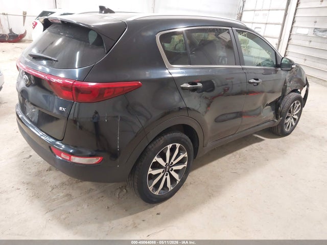 Продажа на аукционе авто 2017 Kia Sportage Ex, vin: KNDPNCAC1H7140992, номер лота: 45064088