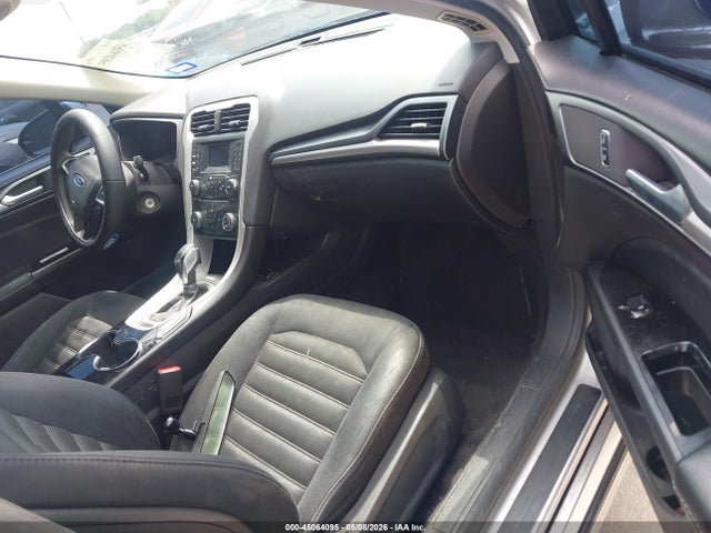 45064095 :رقم المزاد ، 3FA6P0H79ER331289 vin ، 2014 Ford Fusion Se مزاد بيع