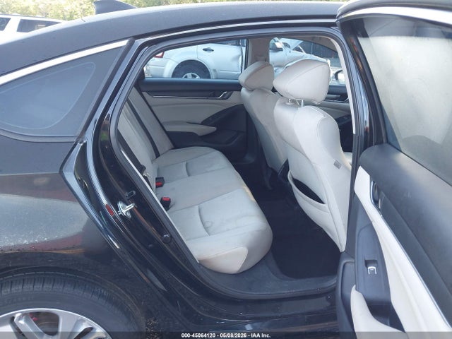 2018 Honda Accord Lx მანქანა იყიდება აუქციონზე, vin: 1HGCV1F10JA059115, აუქციონის ნომერი: 45064120