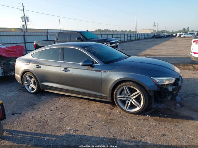 45064136 :رقم المزاد ، WAUENCF51JA005485 vin ، 2018 Audi A5 2.0t Premium مزاد بيع
