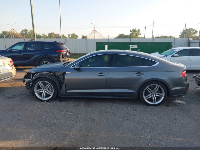 45064136 :رقم المزاد ، WAUENCF51JA005485 vin ، 2018 Audi A5 2.0t Premium مزاد بيع
