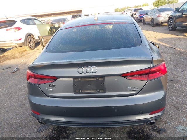 45064136 :رقم المزاد ، WAUENCF51JA005485 vin ، 2018 Audi A5 2.0t Premium مزاد بيع