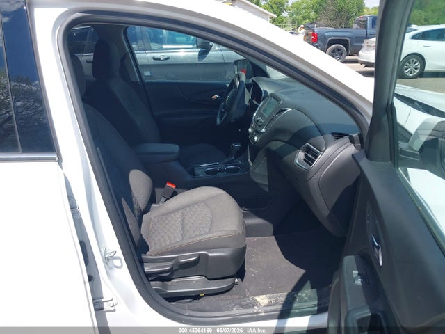 Продаж на аукціоні авто 2018 Chevrolet Equinox Lt, vin: 2GNAXSEV1J6108272, номер лоту: 45064169