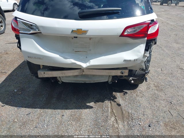 Продаж на аукціоні авто 2018 Chevrolet Equinox Lt, vin: 2GNAXSEV1J6108272, номер лоту: 45064169