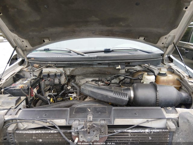 45064178 :رقم المزاد ، 1FTRX12W18KD12726 vin ، 2008 Ford F-150 Fx2/stx/xl/xlt مزاد بيع