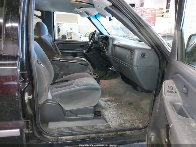 45064206 :رقم المزاد ، 2GTEK13T051224523 vin ، 2005 Gmc Sierra 1500 Sle مزاد بيع