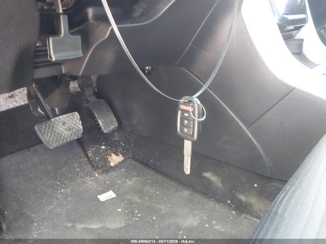 45064214 :رقم المزاد ، 1HGCR2F32HA228427 vin ، 2017 Honda Accord Lx مزاد بيع