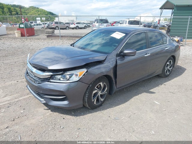45064214 :رقم المزاد ، 1HGCR2F32HA228427 vin ، 2017 Honda Accord Lx مزاد بيع