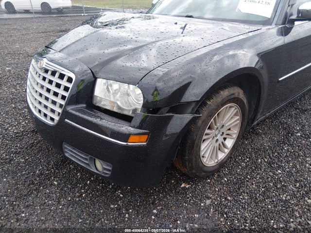 45064238 :رقم المزاد ، 2C3CA5CV3AH164374 vin ، 2010 Chrysler 300 Touring/signature Series/executive Series مزاد بيع