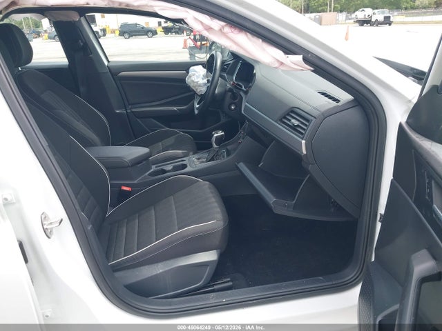 Продаж на аукціоні авто 2023 Volkswagen Jetta 1.5t Sport, vin: 3VWBM7BU0PM023806, номер лоту: 45064249