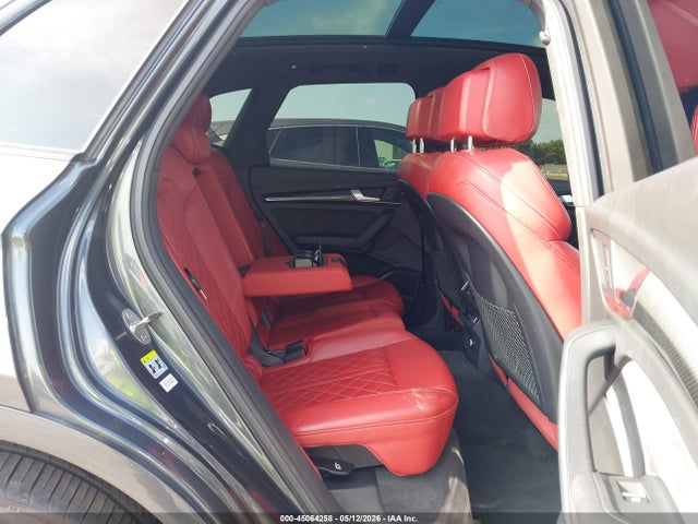 45064258 :رقم المزاد ، WA1A4AFY2J2087816 vin ، 2018 Audi Sq5 3.0t Premium Plus مزاد بيع