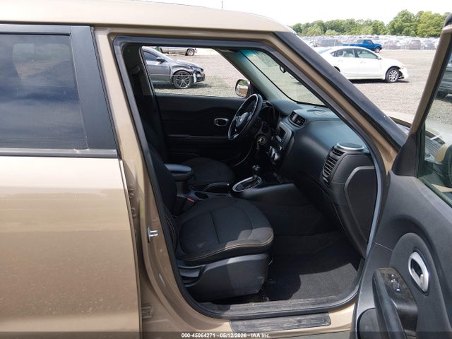 45064271 :رقم المزاد ، KNDJP3A59E7060840 vin ، 2014 Kia Soul + مزاد بيع