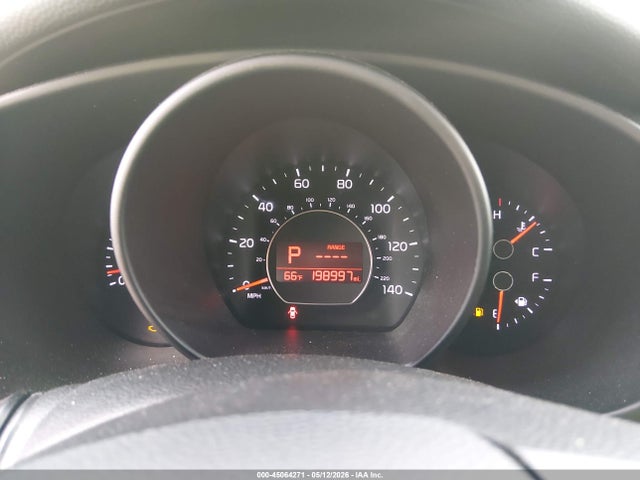 45064271 :رقم المزاد ، KNDJP3A59E7060840 vin ، 2014 Kia Soul + مزاد بيع