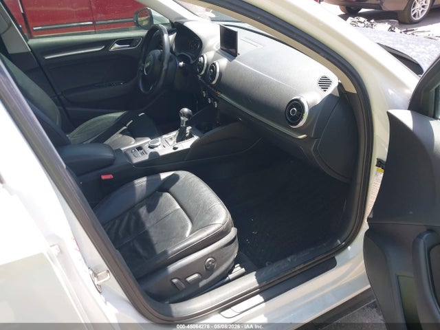 Audi A3 1.8t Premium 2015 WAUCCGFF1F1004132 Image 5
