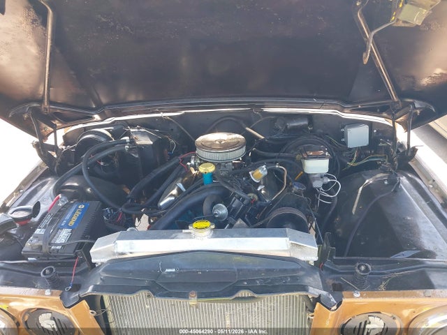 45064290 :رقم المزاد ، J4F452CA18935 vin ، 1974 Jeep Jeep مزاد بيع